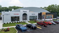 car dealerships in new york